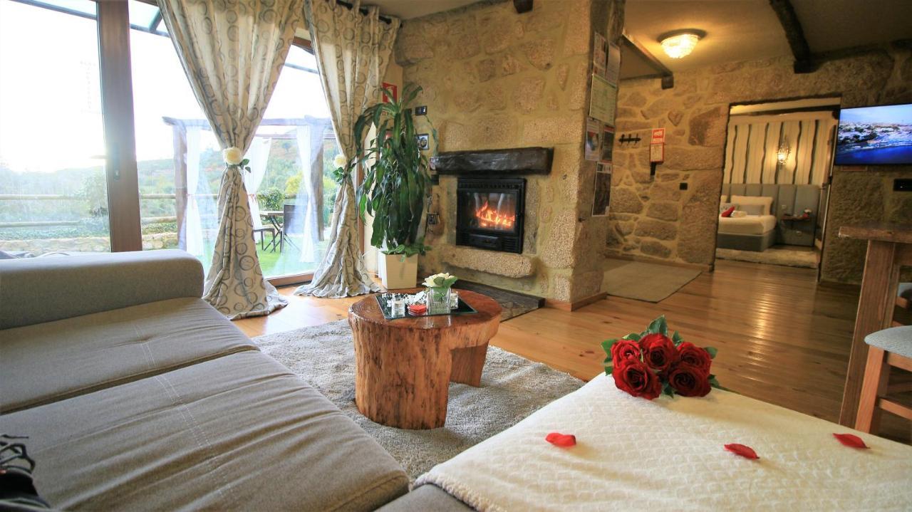 Love Story - Lareira & Sauna - Piscina اركوس دي فالديفيز المظهر الخارجي الصورة