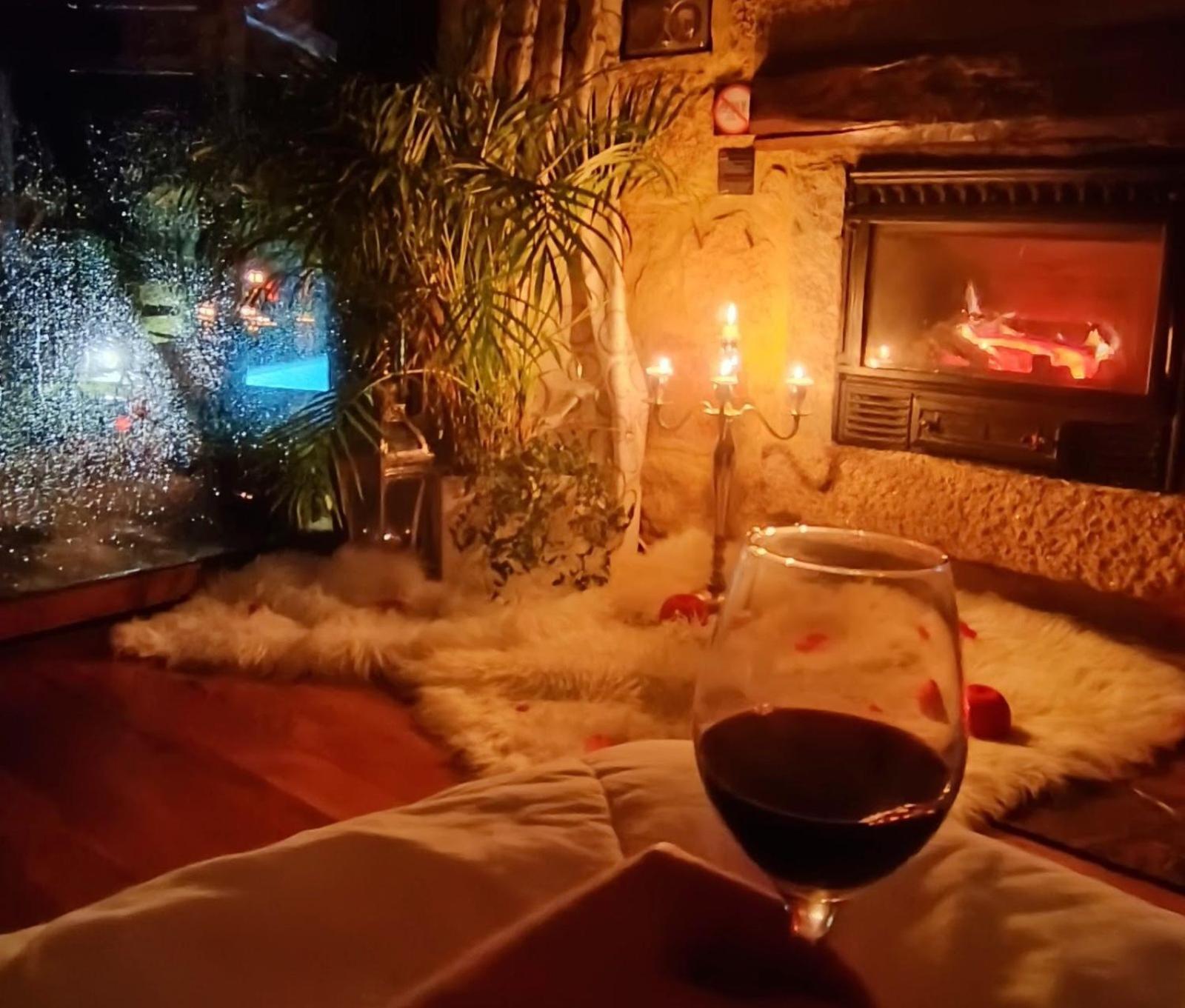 Love Story - Lareira & Sauna - Piscina اركوس دي فالديفيز المظهر الخارجي الصورة
